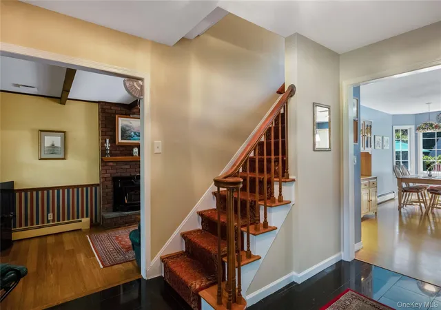 4th image of 28 Cygnet Dr, Smithtown, NY 11787 | MLS# 1010498