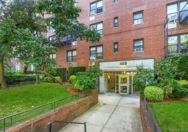 Homes for sale in New York, NY | 488 Ocean Parkway, New York, NY 11218 | Houzeo