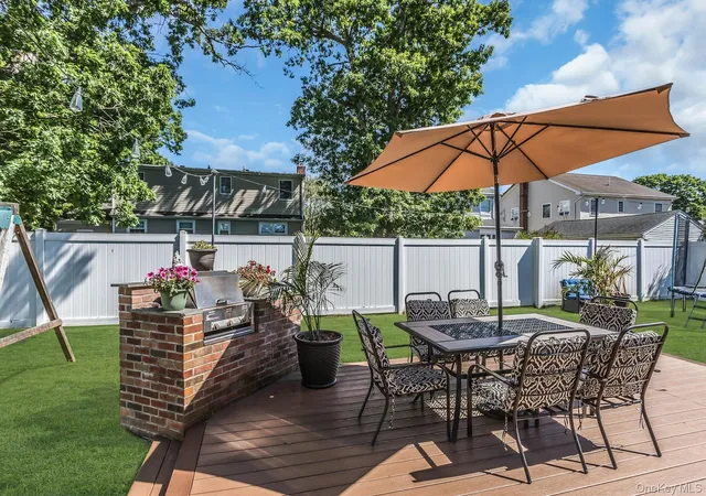 31st image of 173 N Kings Ave, Massapequa, NY 11758 | MLS# 1010609