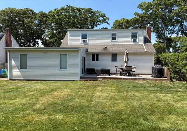 2nd image of 62 Pell Ave, North Babylon, NY 11703 | MLS# 1010621