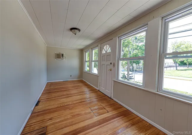 3rd image of 129 Bay Ave, Brookhaven, NY 11772 | MLS# 1010643