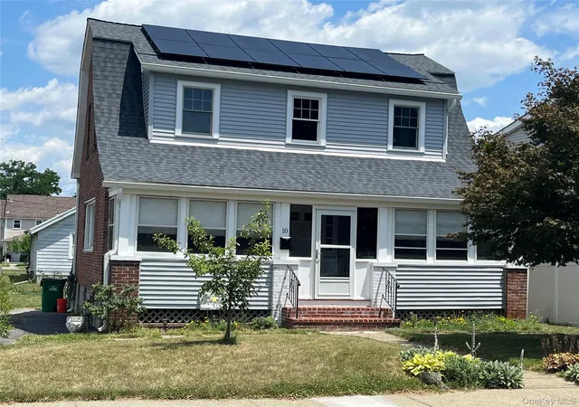 Homes for sale in Beacon, NY | 10 Vine St, Beacon, NY 12508 | MLS# 1010664