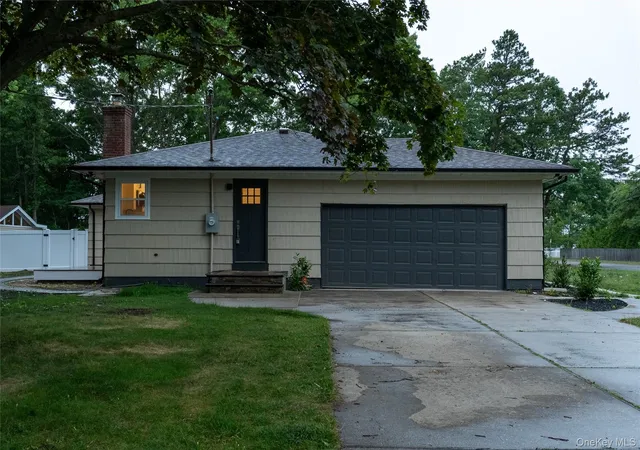 Photo 3 of Sale Pending at 64 Lincoln Ave, Brookhaven, NY 11951 | MLS# 1010668 | Listing updated on 2026-07-14