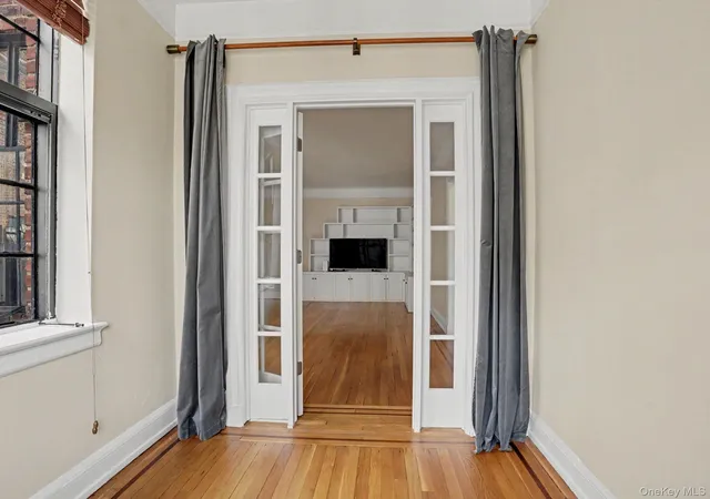 Homes for sale in White Plains, NY | 2 Westchester Ave #4J, White Plains, NY 10601 | MLS# 1010673