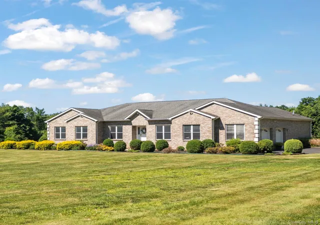 Photo 1 of Single family home for sale at 41 Flint Rd, Millbrook, NY 12545 | MLS# 1010687 | Listing updated on 2026-10-08