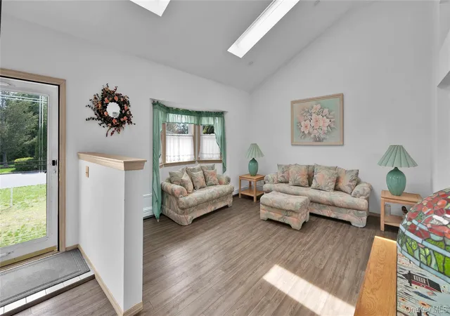 5th image of 22 Donna Dr, Calverton, NY 11933 | MLS# 1010688