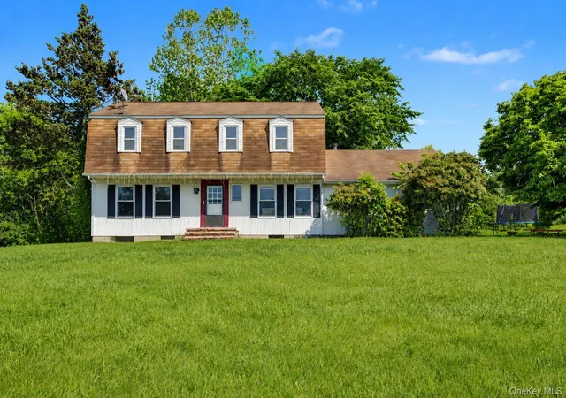 Homes for sale in Goshen, NY | 25 Hill Rd, Goshen, NY 10924 | MLS# 1010698