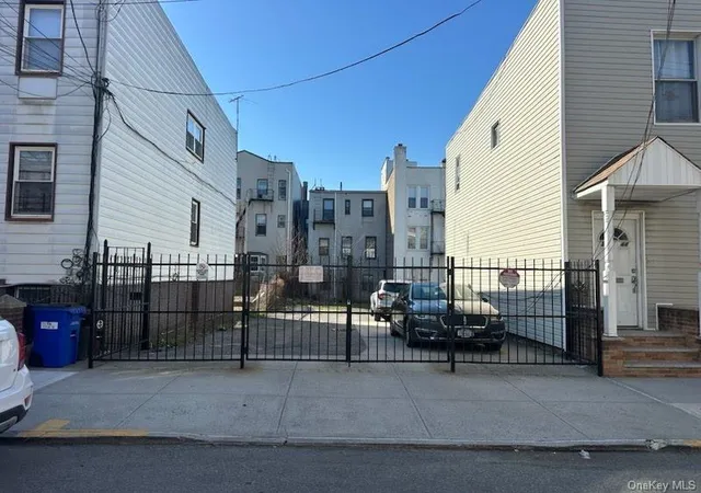 4th image of 2544 22nd St, Astoria, NY 11102 | MLS# 1010710