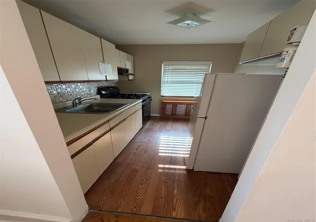 3rd image of 196-61 69Th Ave #1, Fresh Meadows, NY 11365 | MLS# 1010721