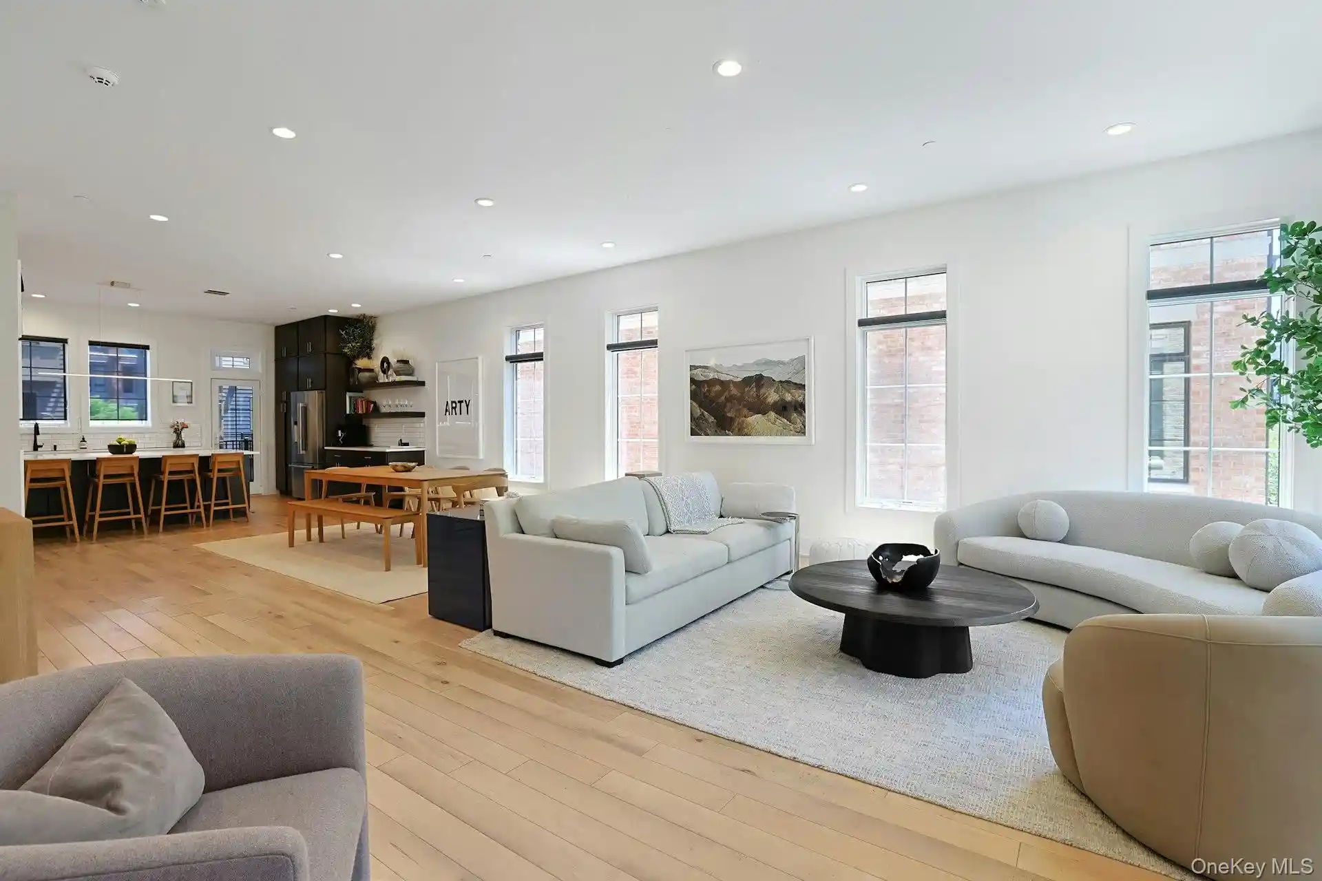 Listing Photo 1 - Condo for sale in 340 Horseman Blvd located at 340 Horseman Blvd, Tarrytown, NY 10591 - Unit 340 Horseman Blvd