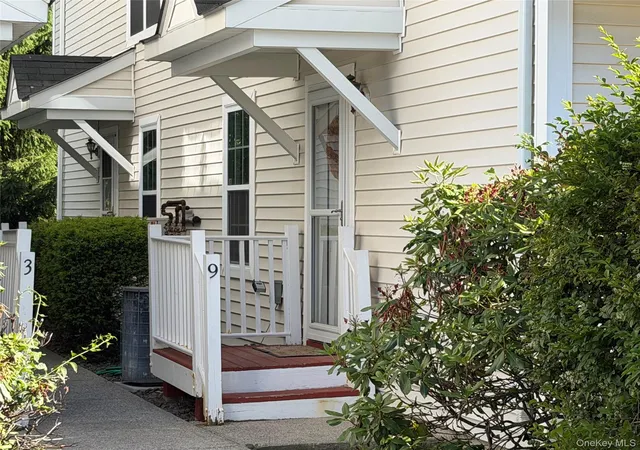 2nd image of 9 Jordan Ln, Middletown, NY 10940 | MLS# 1010793