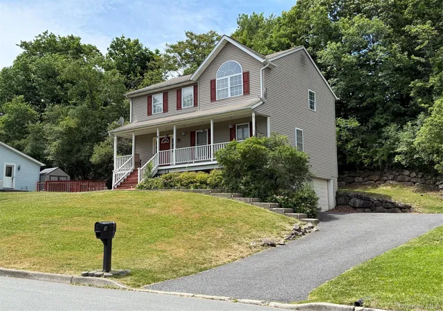 Homes for sale in Middletown, NY | 8 Walnut Ln, Middletown, NY 10940 | MLS# 1010798