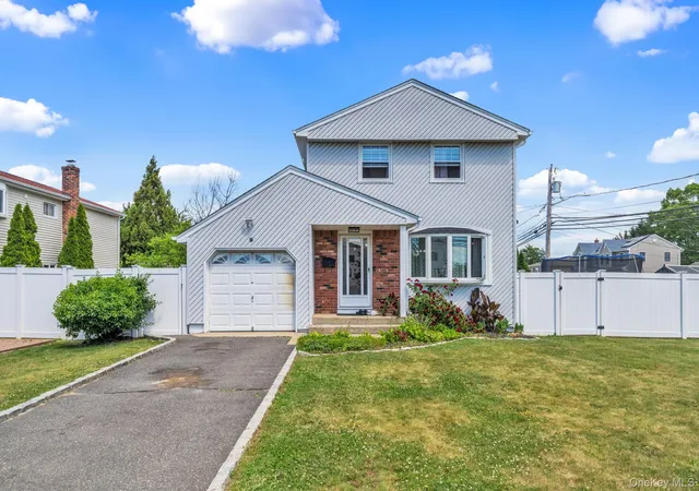 Photo 1 of Sale Pending at 9 Nassau Ave, West Babylon, NY 11704 | MLS# 1010827 | Listing updated on 2026-07-25