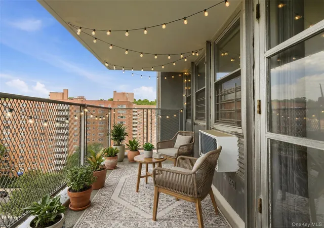 1st image of 290 W 232nd St #11E, Bronx, NY 10463 | MLS# 1010834