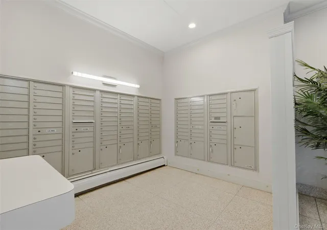 4th image of 290 W 232Nd St, New York, NY 10463