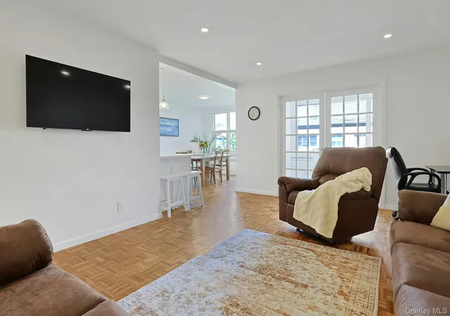 Homes for sale in White Plains, NY | 12 Old Mamaroneck Rd #7F, White Plains, NY 10605 | MLS# 1010841