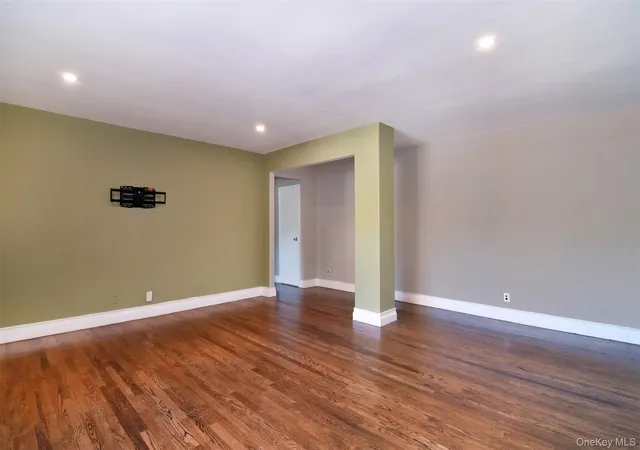 3rd image of 1111 Midland Ave #2C, Yonkers, NY 10708 | MLS# 1010847