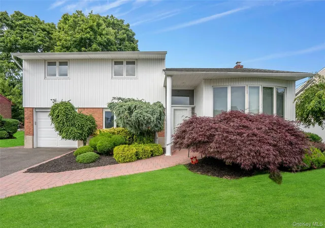 1st image of 27 Coronet Ln, Oyster Bay, NY 11803 | MLS# 1010861