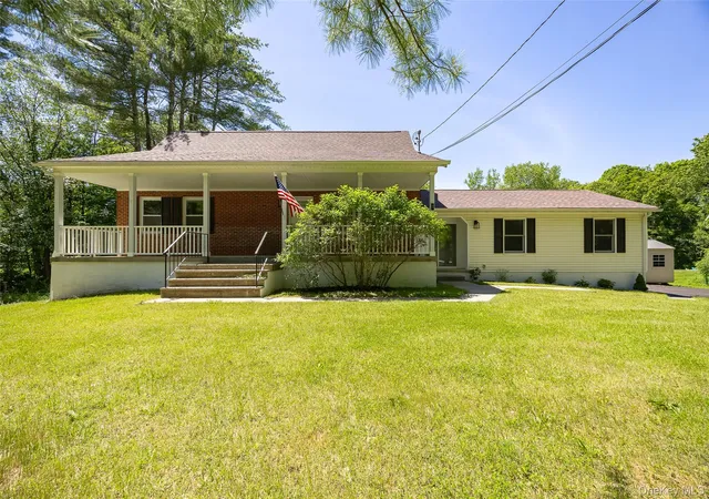 1st image of 18 Cream St, Hyde Park, NY 12538 | MLS# 1010873