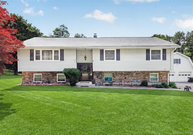 Homes for sale in Blooming Grove, NY | 18 Helms Hill Rd, Blooming Grove, NY 10992 | MLS# 1010878