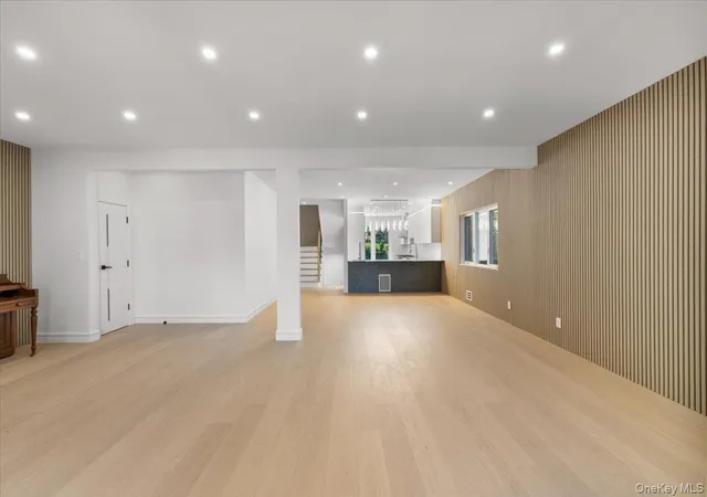 Photo 4 of Sale Pending at 8549 Avon St, New York, NY 11432 | MLS# 1010898 | Listing updated on 2026-08-21
