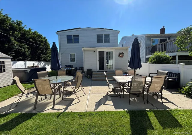 2nd image of 304 Lido Pkwy, Lindenhurst, NY 11757 | MLS# 1010908