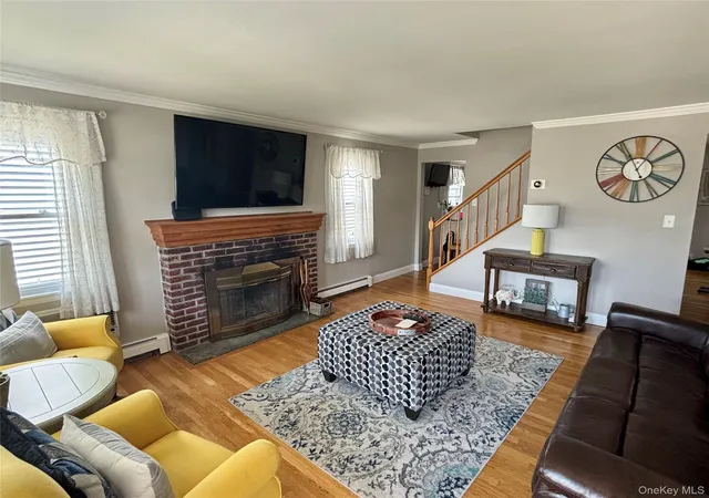 4th image of 304 Lido Pkwy, Lindenhurst, NY 11757 | MLS# 1010908