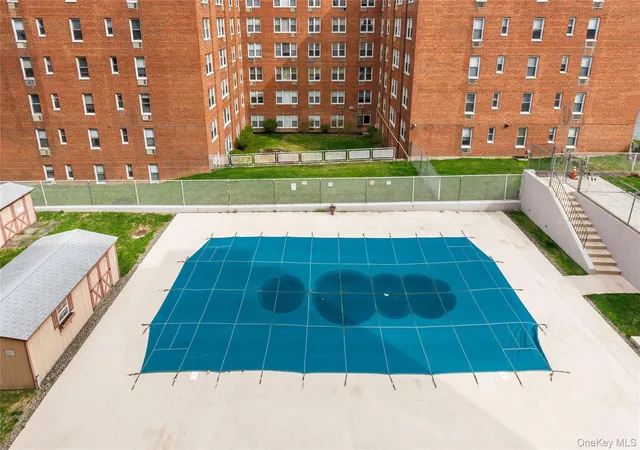2nd image of 370 Westchester Ave, Port Chester, NY 10573