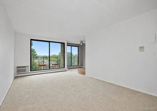 Listing Photo 5 - Condo for sale in building located at 150 Overlook, Peekskill, NY 10566 - Unit #5F