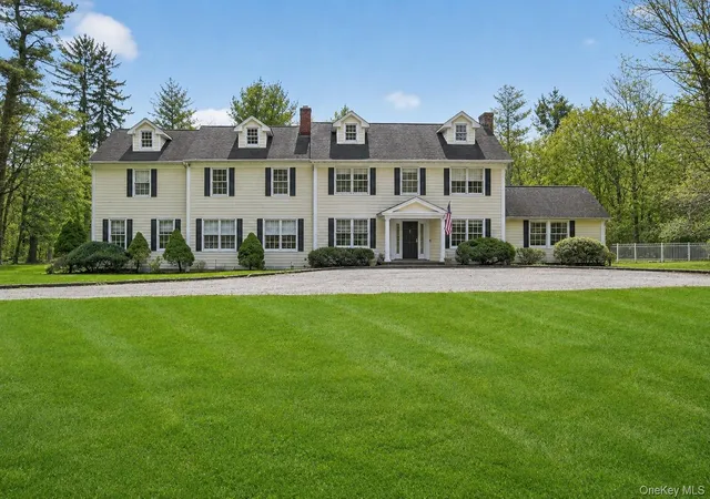 Single family home for sale at 1862 Muttontown Rd, Syosset, NY 11791 | MLS# 1010916