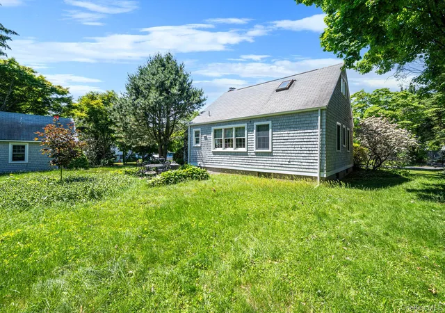 40th image of 22 Lawrence St, Greenlawn, NY 11740 | MLS# 1010949
