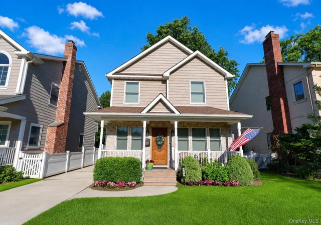 1st image of 369 Euston Rd S, Garden City, NY 11530 | MLS# 1010958