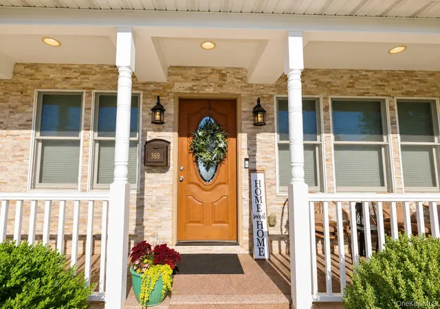 3rd image of 369 Euston Rd S, Garden City, NY 11530 | MLS# 1010958