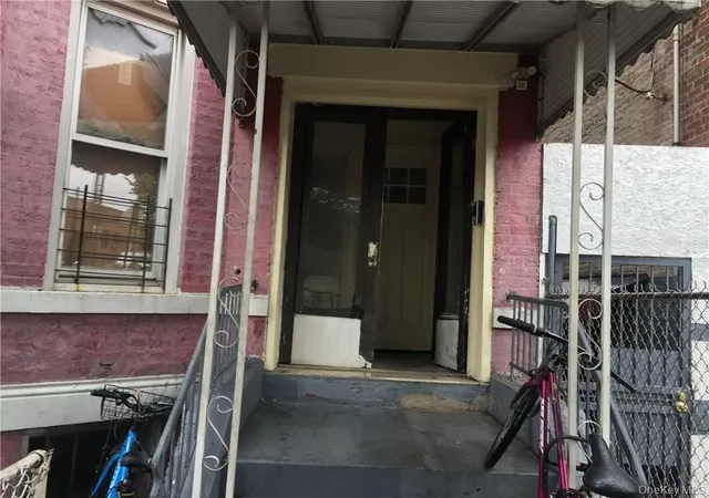 Photo 3 of Multi family home for sale at 881 Longfellow Ave, Bronx, NY 10474 | MLS# 1010972 | Listing updated on 2026-09-24
