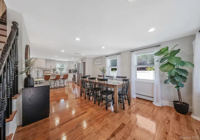 5th image of 135 Texas St, Lindenhurst, NY 11757 | MLS# 1010974