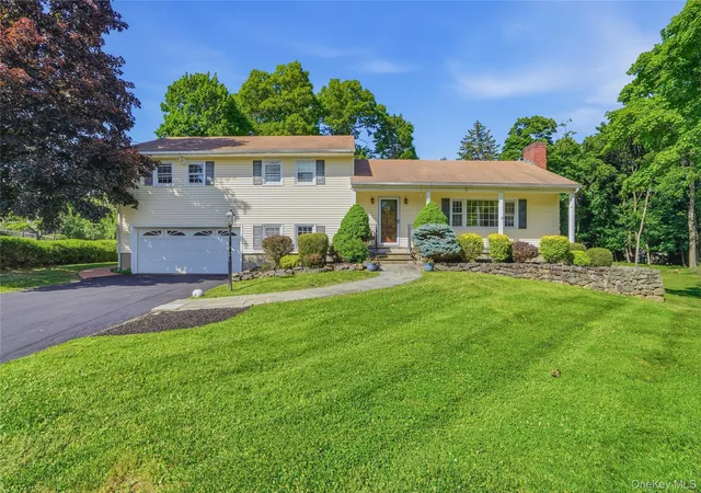1st image of 10 Sharon Ct, Cornwall On Hudson, NY 12520 | MLS# 1010979