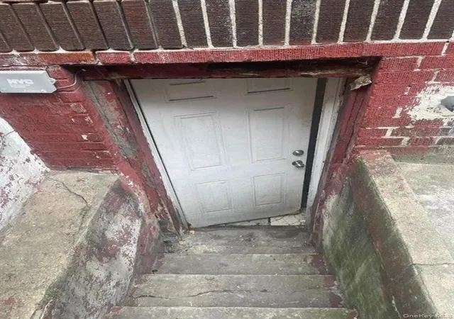 Photo 3 of Multi family home for sale at 1094 Longfellow Ave, Bronx, NY 10459 | MLS# 1010980 | Listing updated on 2026-06-10