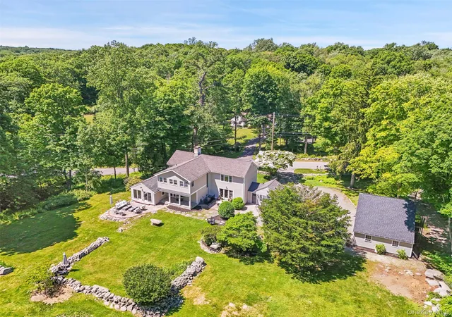 1st image of 124 East St, Lewisboro, NY 10590 | MLS# 1010992