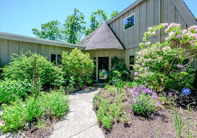 40th image of 35 Melrose Pkwy, East Patchogue, NY 11772 | MLS# 1011028