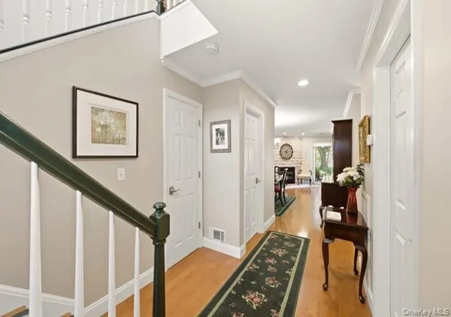 2nd image of 126 Erin Ln, East Setauket, NY 11733 | MLS# 1011040