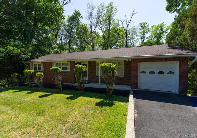 Homes for sale in Ramapo, NY | 81 Hempstead Rd, Ramapo, NY 10977 | MLS# 1011041