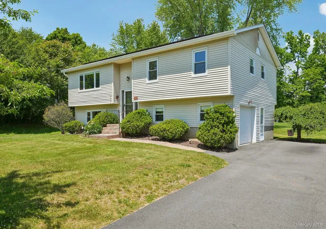 3rd image of 11 Hunter St, Highland Mills, NY 10930 | MLS# 1011049