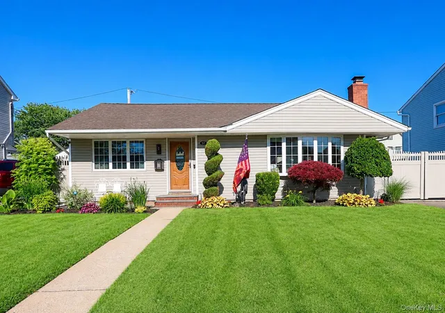 1st image of 37 Seitz Dr, Oyster Bay, NY 11714 | MLS# 1011069
