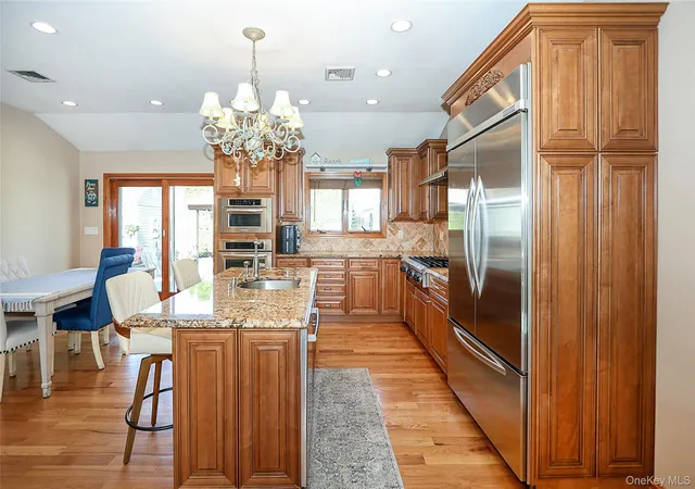 5th image of 37 Seitz Dr, Oyster Bay, NY 11714 | MLS# 1011069