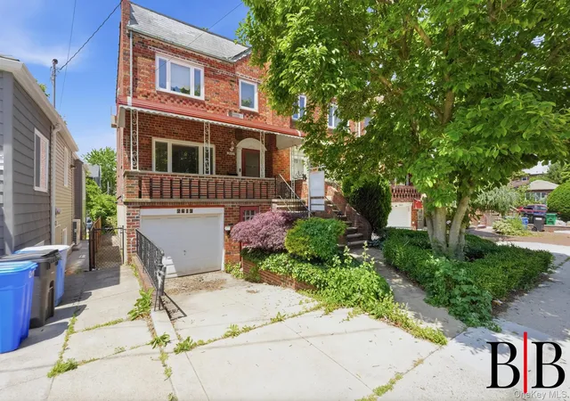 Photo 2 of Single family home for sale at 2612 E 28th Street, New York, NY 11235 | MLS# 1011070 | Listing updated on 2026-10-20
