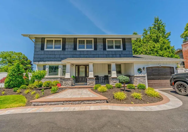 Photo 1 of Single family home for sale at 96 Eagle Ln, Smithtown, NY 11788 | MLS# 1011071 | Listing updated on 2026-10-01