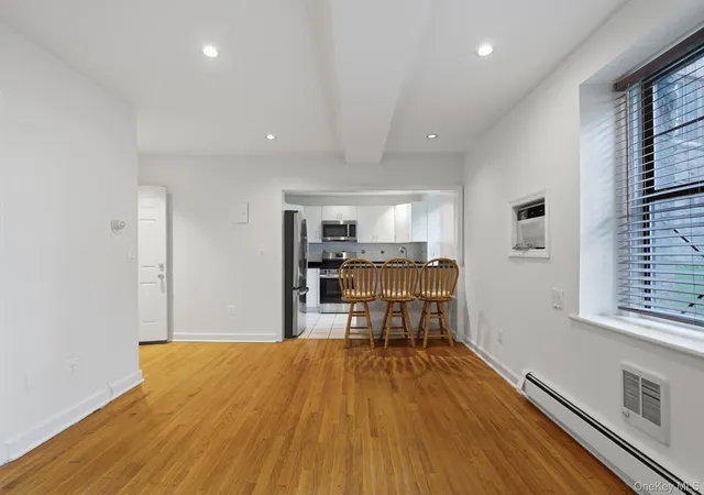 3rd image of 914 Wynnewood Rd #LL1, Pelham, NY 10803 | MLS# 1011109