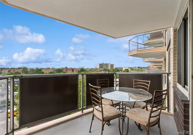 Homes for sale in New York, NY | 18-15 215Th St Unit 6 215 St #6C, New York, NY 11360 | MLS# 1011138