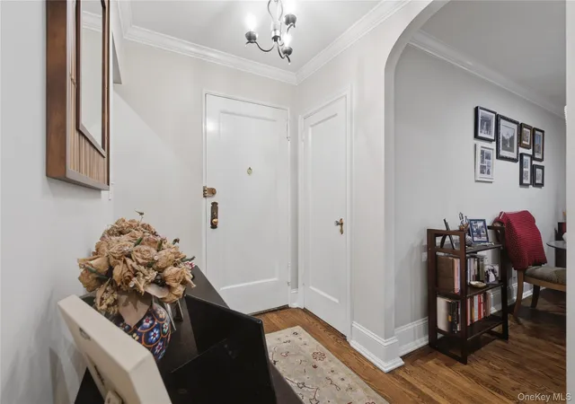 Homes for sale in New Rochelle, NY | 1273 North Ave #1E/5, New Rochelle, NY 10804 | MLS# 1011149