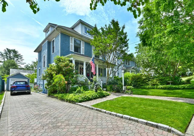 2nd image of 328 38th Rd, Little Neck, NY 11363 | MLS# 1011160